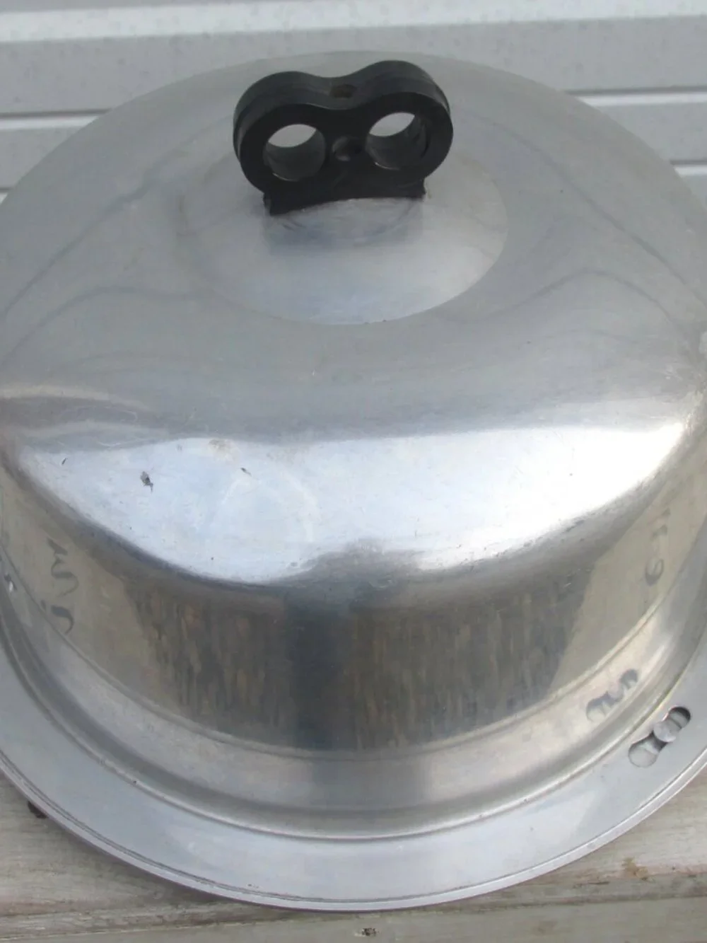 Regal Ware Aluminum Cake Carrier Vintage